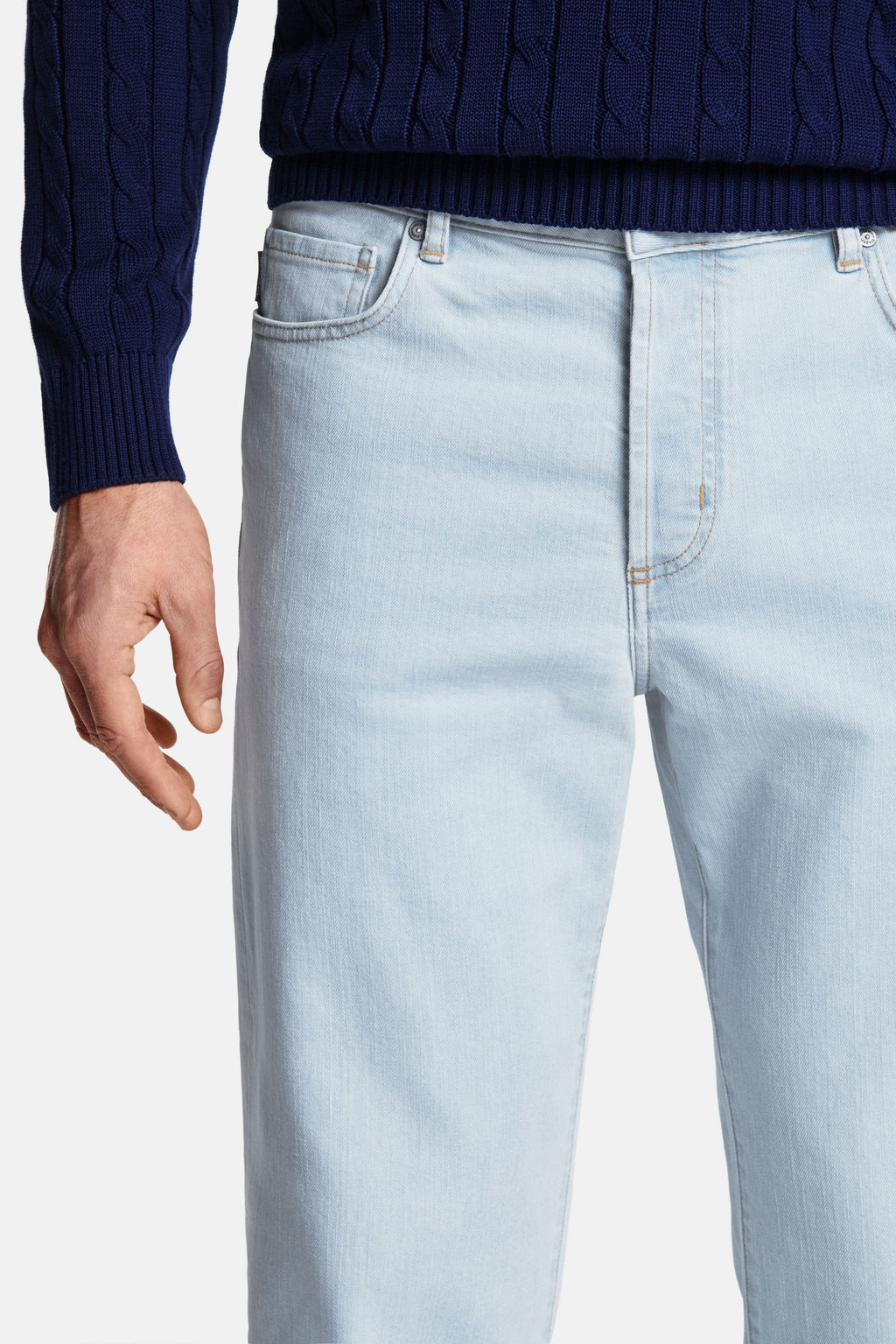 Charles * The Straight Fit Jeans