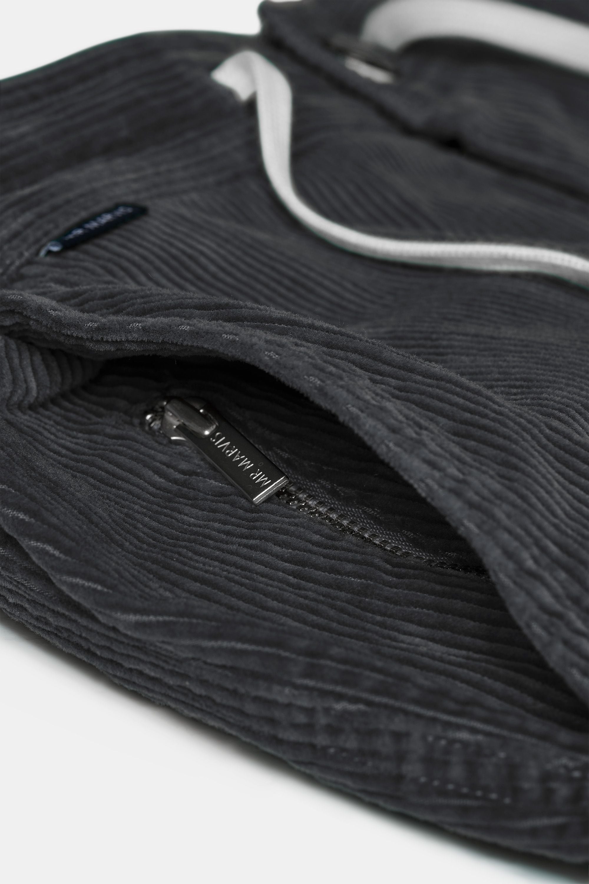 Storms * The Short Cords
