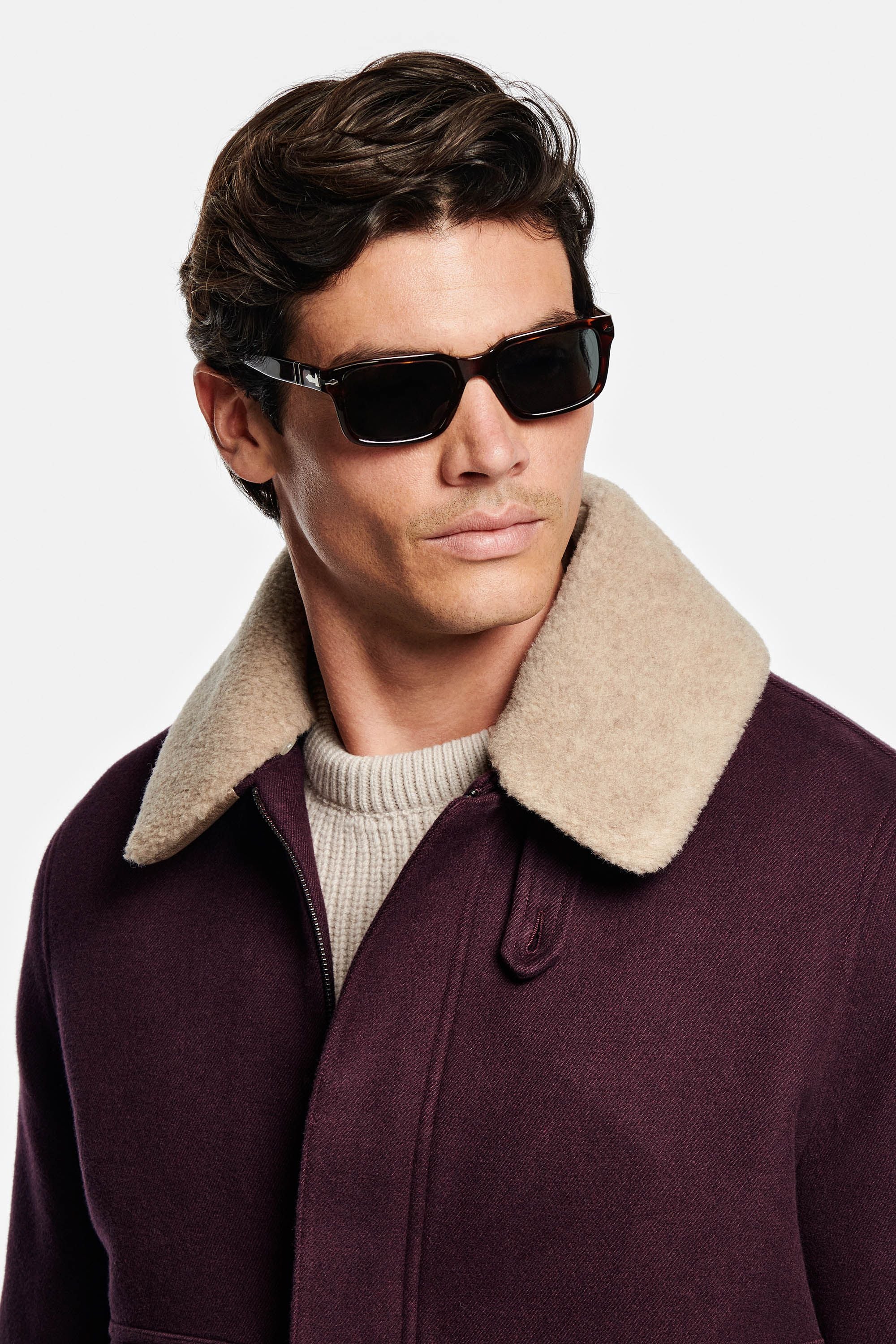 Reserves * The First-class Jacket